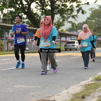 Runner Photo 8236938