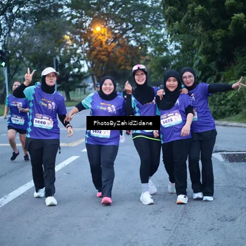 Runner Photo 8236959