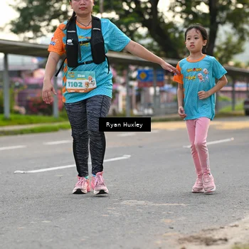 Runner Photo 8236960