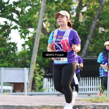 Runner Photo 8236967