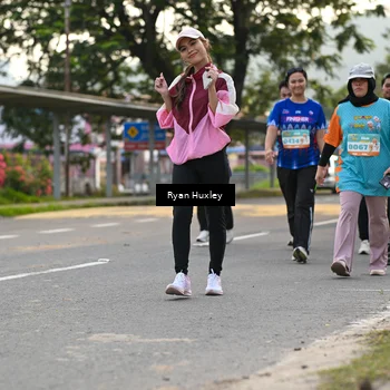 Runner Photo 8236983