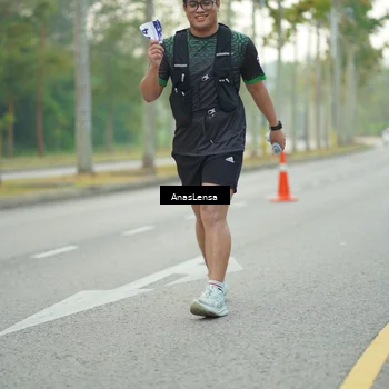 Runner Photo 8236986