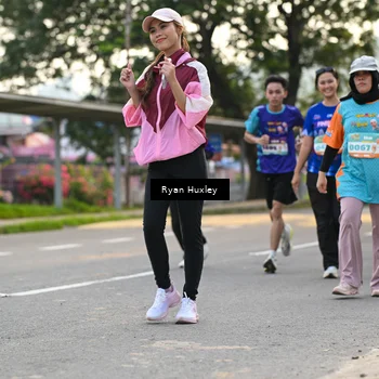 Runner Photo 8237007