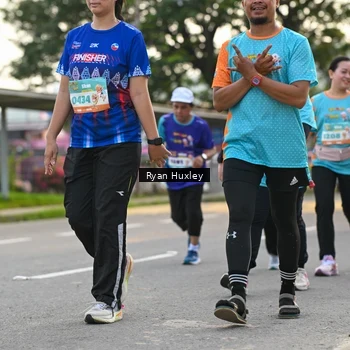 Runner Photo 8237019