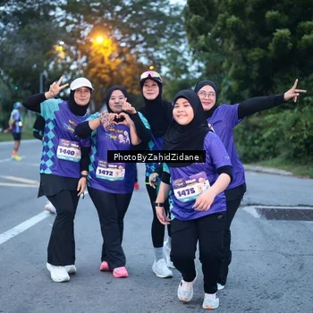 Runner Photo 8237021