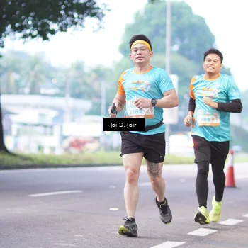 Runner Photo 8237026