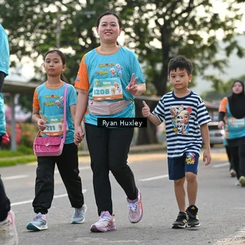 Runner Photo 8237032