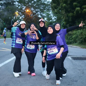 Runner Photo 8237042