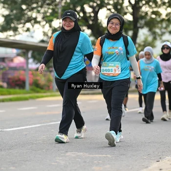 Runner Photo 8237071