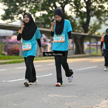 Runner Photo 8237095