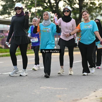 Runner Photo 8237102