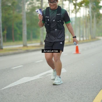 Runner Photo 8237105