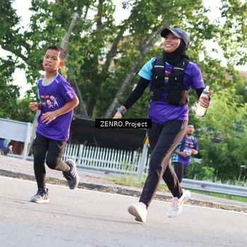 Runner Photo 8237115
