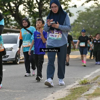 Runner Photo 8237122