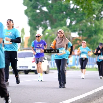 Runner Photo 8237124