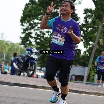 Runner Photo 8237133