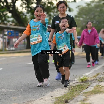 Runner Photo 8237158