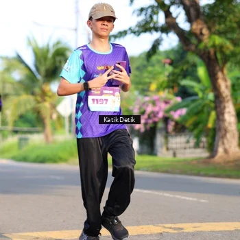 Runner Photo 8237218