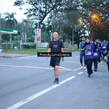 Runner Photo 8237221