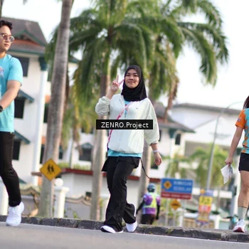 Runner Photo 8237224