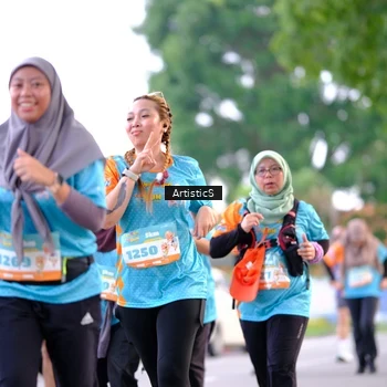 Runner Photo 8237239
