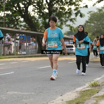 Runner Photo 8237244