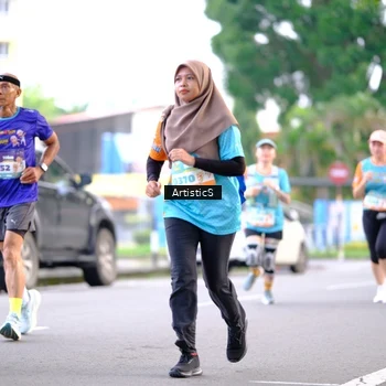 Runner Photo 8237246