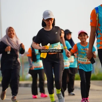 Runner Photo 8237260