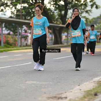 Runner Photo 8237288