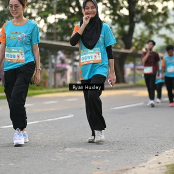 Runner Photo 8237290