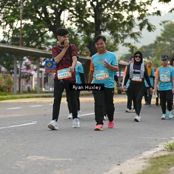 Runner Photo 8237296