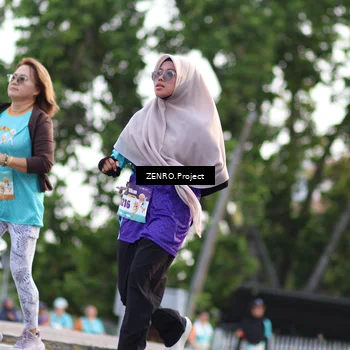 Runner Photo 8237311