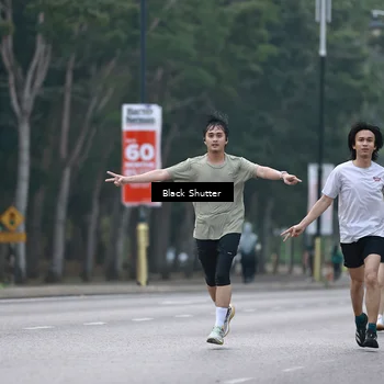 Runner Photo 8237331