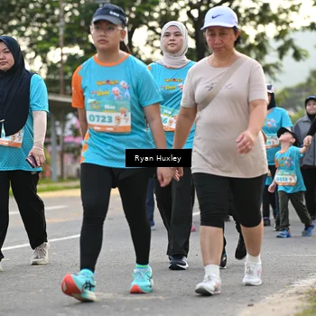 Runner Photo 8237343
