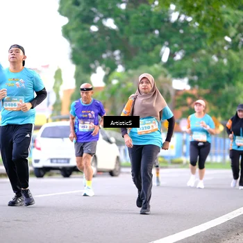 Runner Photo 8237348