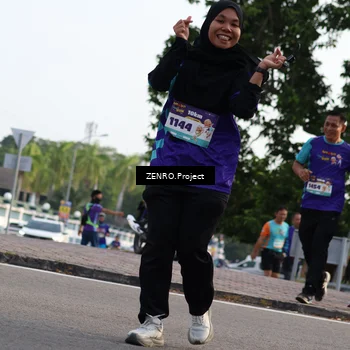 Runner Photo 8237357