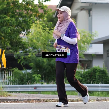 Runner Photo 8237363