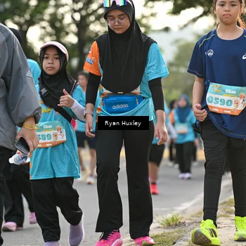 Runner Photo 8237381