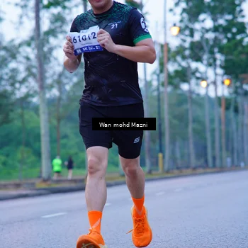 Runner Photo 8237383