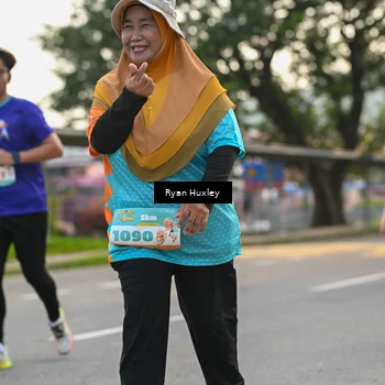 Runner Photo 8237502
