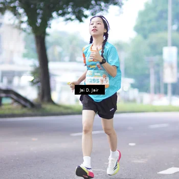 Runner Photo 8237519