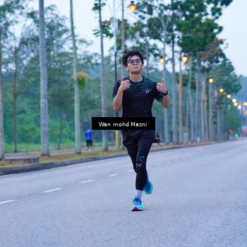 Runner Photo 8237543