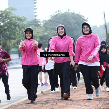Runner Photo 8237572
