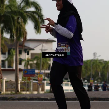 Runner Photo 8237581