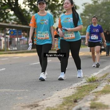 Runner Photo 8237665