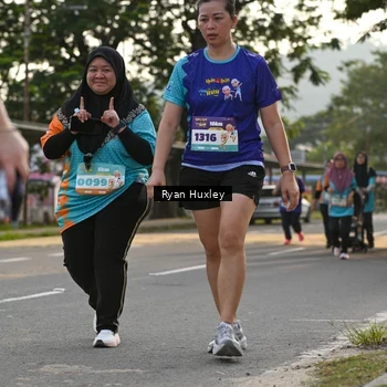 Runner Photo 8237677