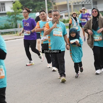 Runner Photo 8237679