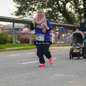 Runner Photo 8237696