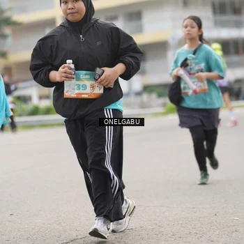 Runner Photo 8237703