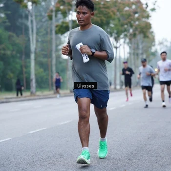 Runner Photo 8237752